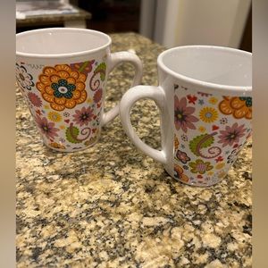 Floral mug, 12 oz. Sold as set.